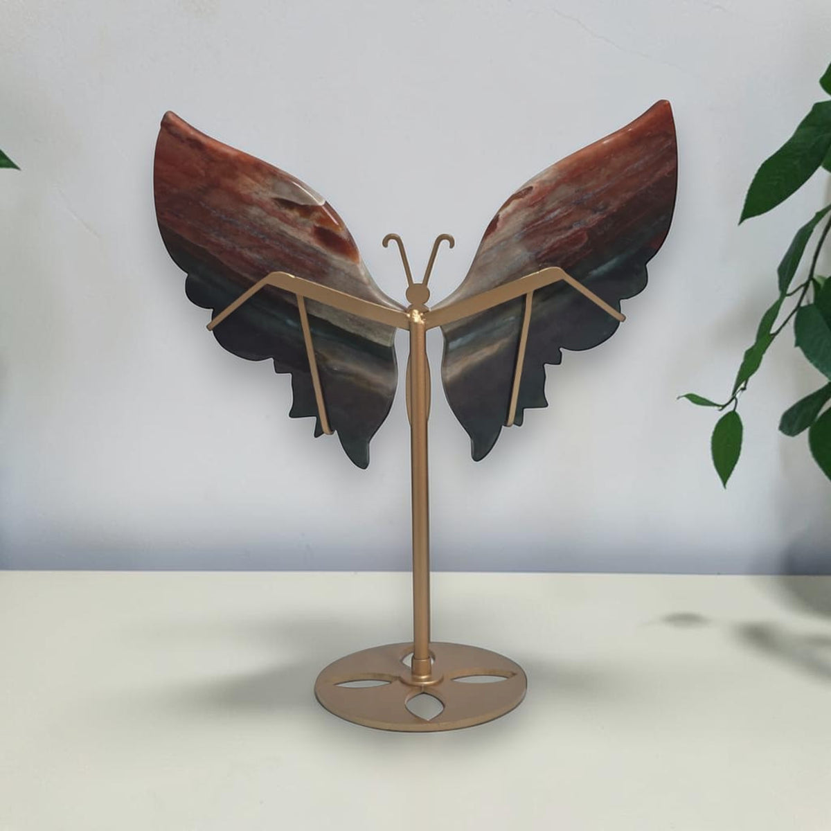 Back view of the agate butterfly and stand