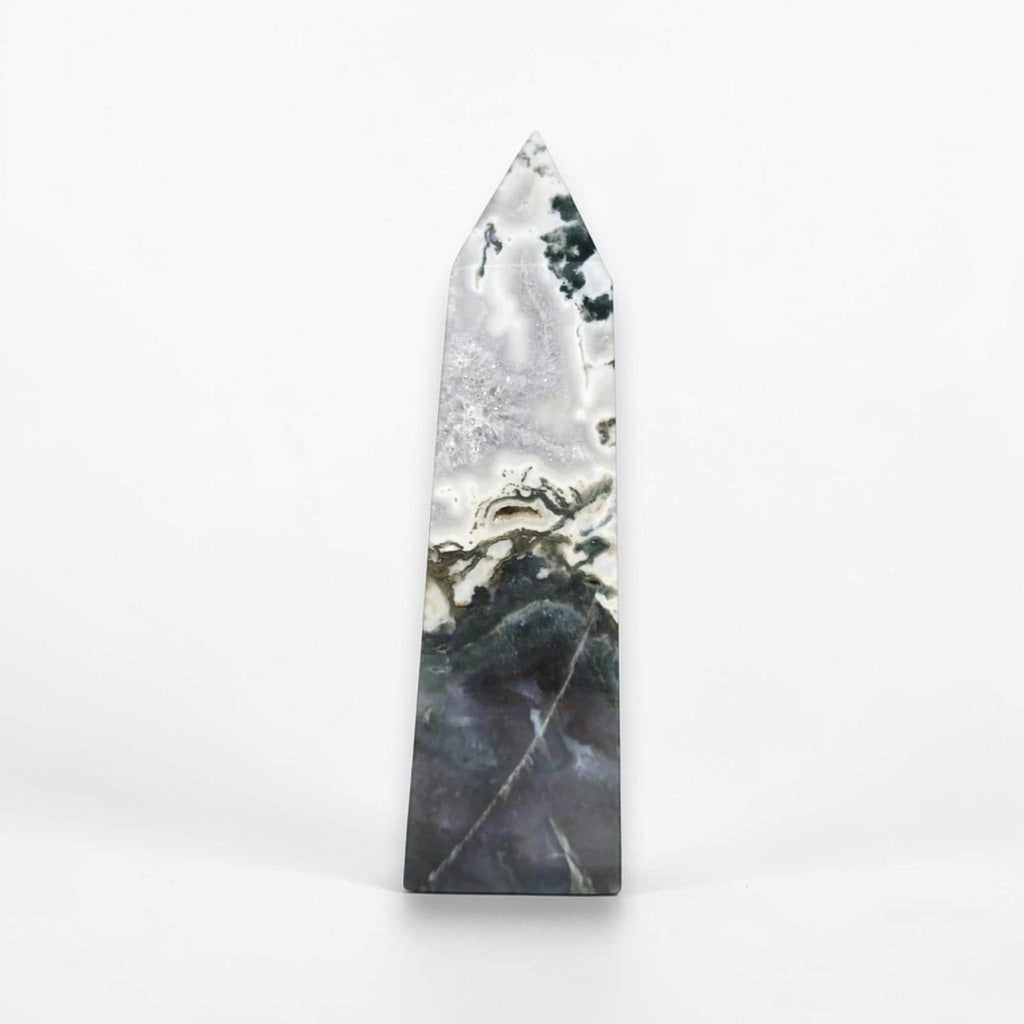 Polished moss agate tower, triangular top with white veining, dark base and faint green speckles