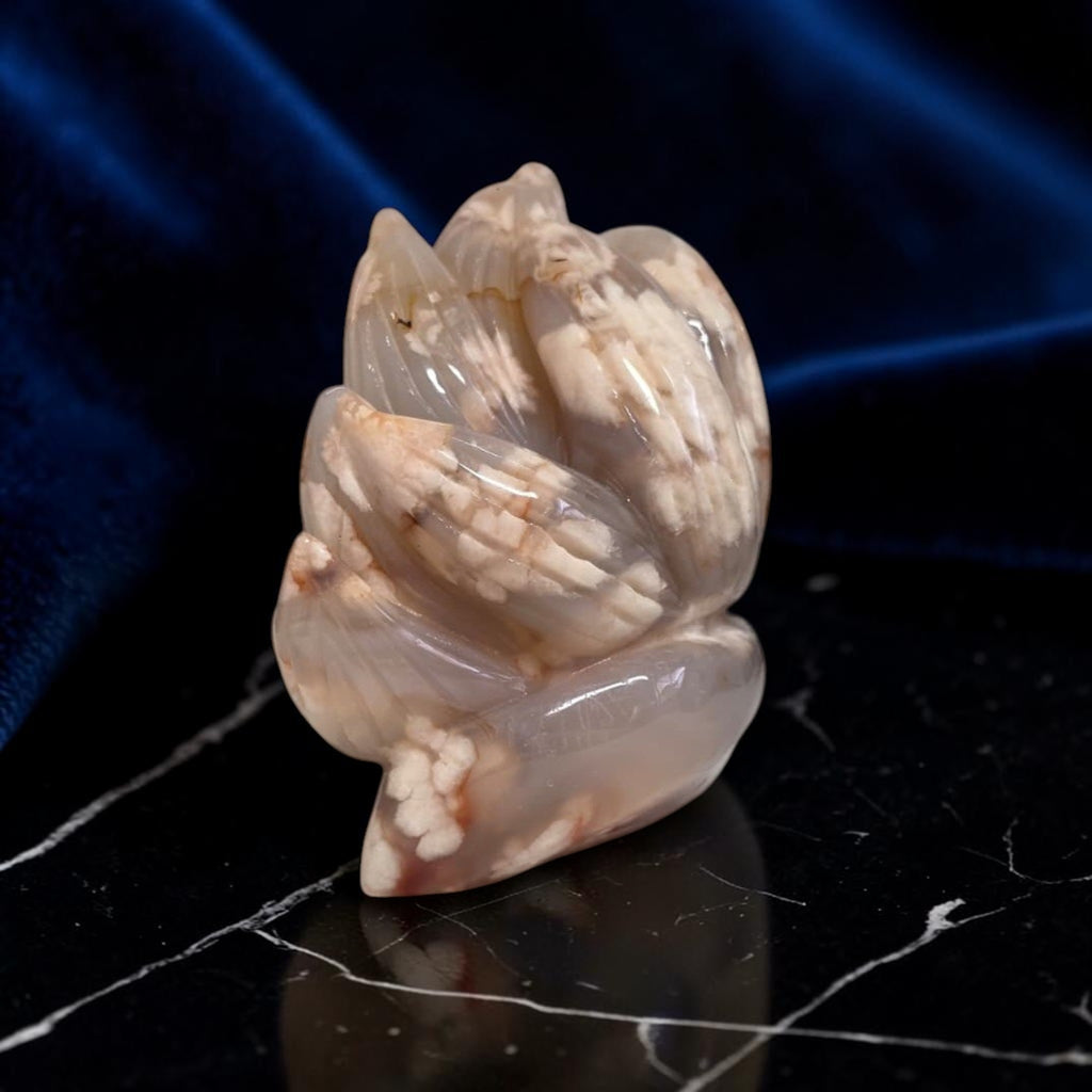 Flower Agate Nine Tails Fox – back view