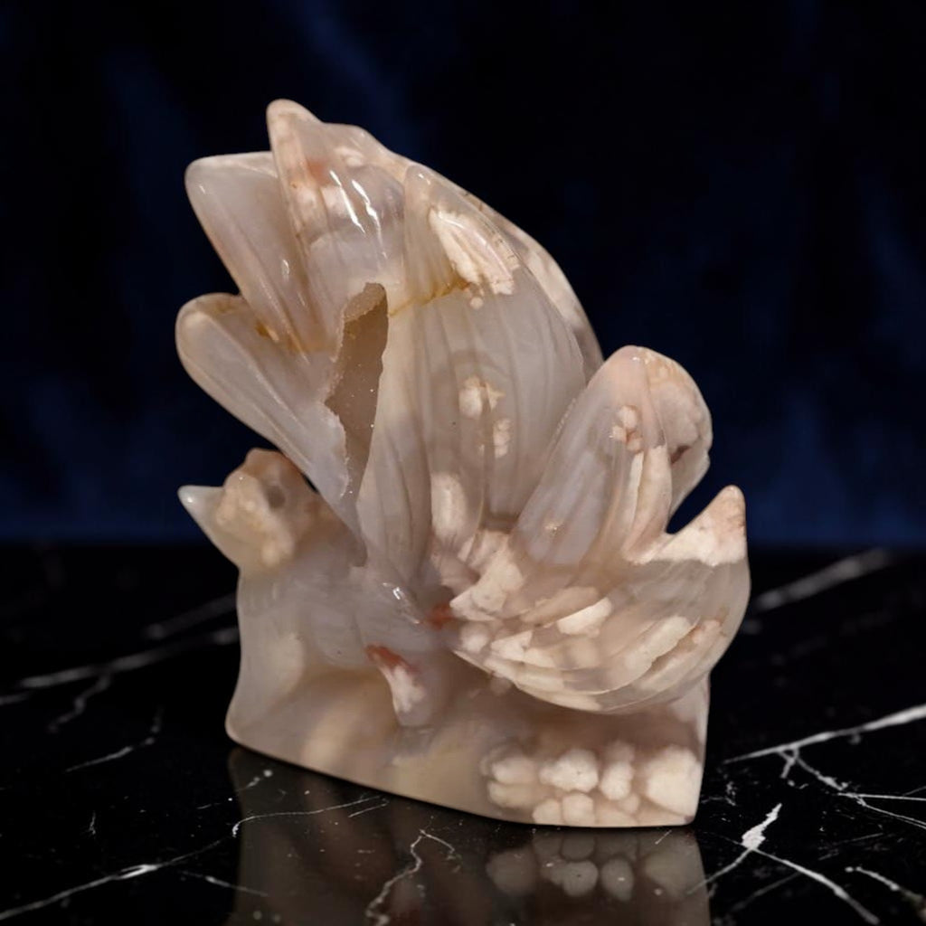 Flower Agate Kitsune – display on marble table
