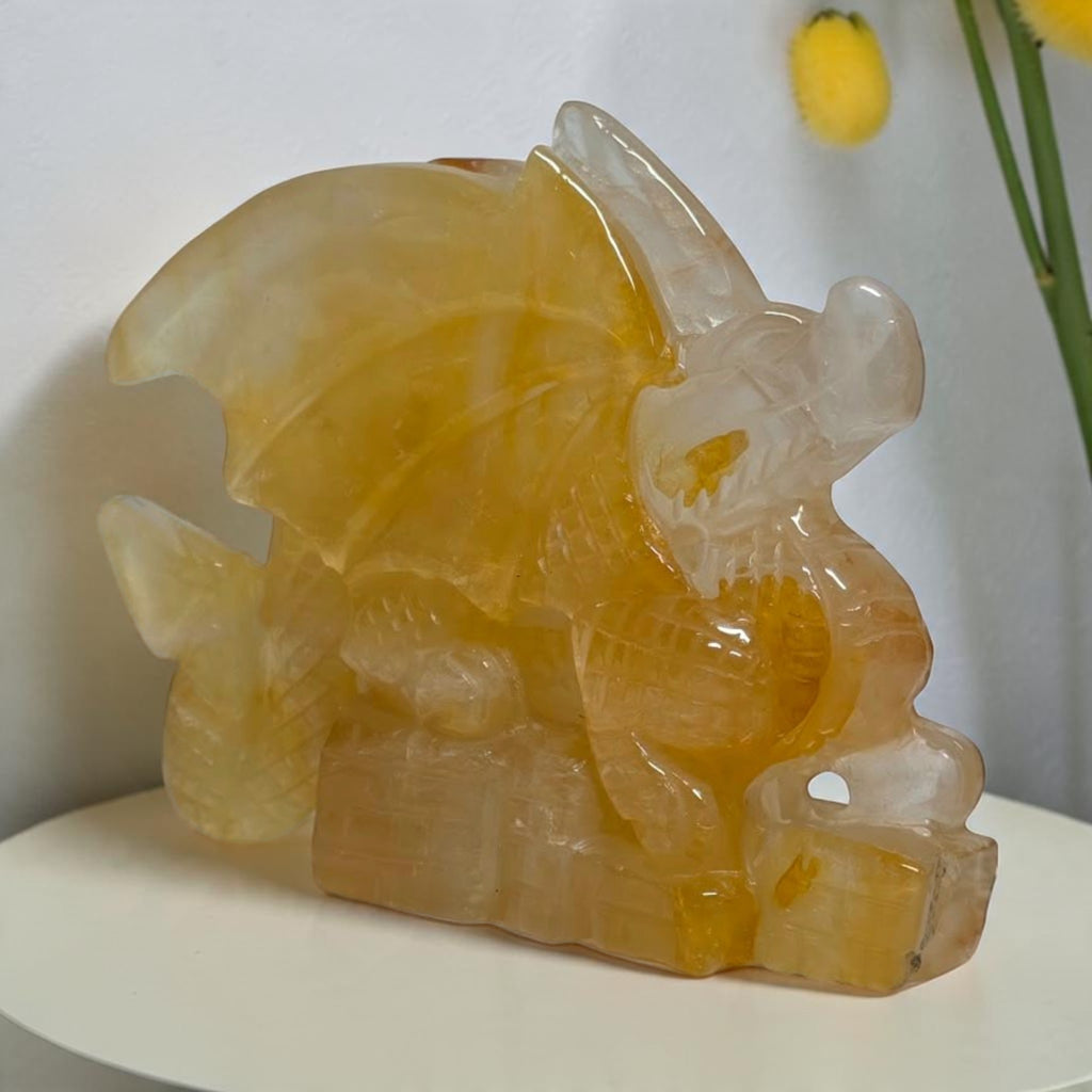 Side profile of Golden Healer Quartz dragon