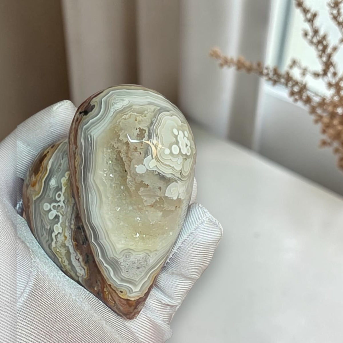 Mexican Crazy Lace Agate Heart with Stand