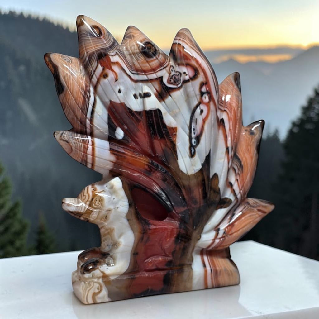 Banded Agate Nine Tails Fox Kitsune carving front view