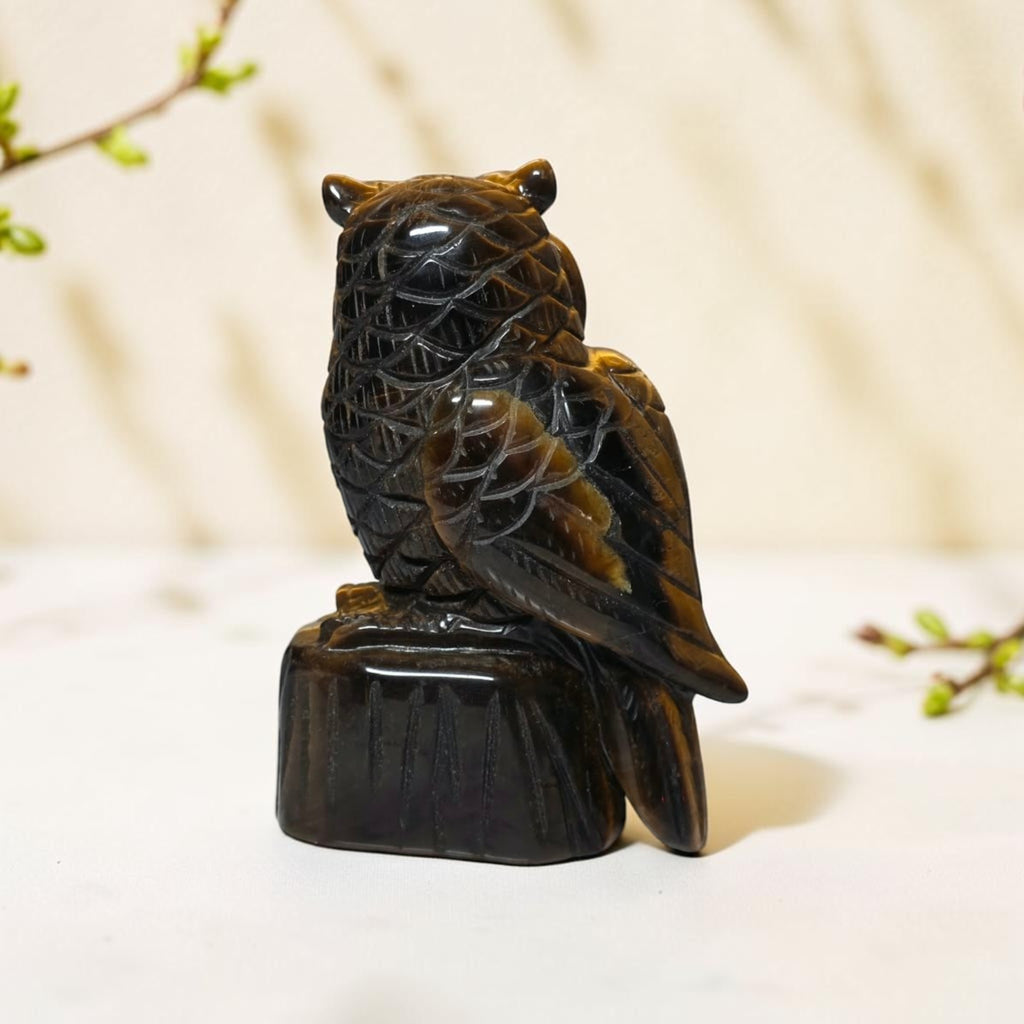 Tiger's Eye Owl Carving 4"