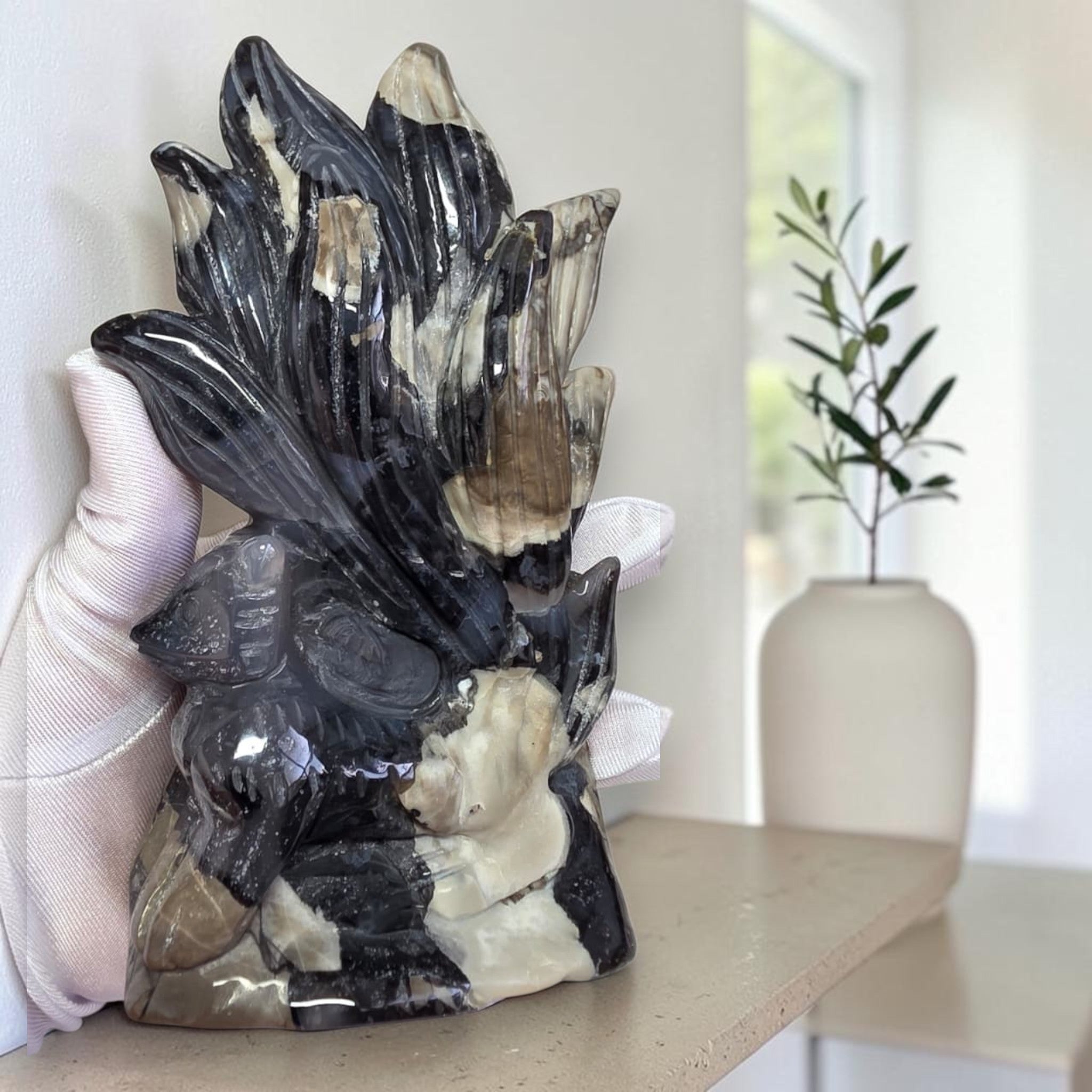 Volcano Agate Kitsune Fox Carving – side view